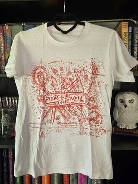 Women’s White Graphic Band Tee